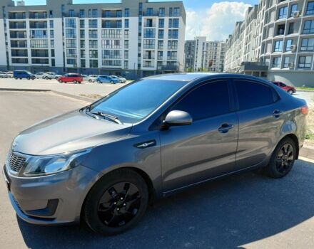 Серый Киа Рио, объемом двигателя 1.4 л и пробегом 98 тыс. км за 8564 $, фото 4 на Automoto.ua