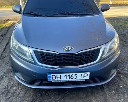 Серый Киа Рио, объемом двигателя 1.4 л и пробегом 250 тыс. км за 6800 $, фото 3 на Automoto.ua