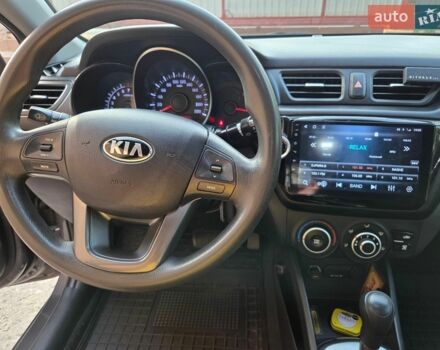 Серый Киа Рио, объемом двигателя 1.4 л и пробегом 188 тыс. км за 8500 $, фото 9 на Automoto.ua