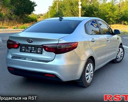 Сірий Кіа Ріо, об'ємом двигуна 1.4 л та пробігом 230 тис. км за 5799 $, фото 6 на Automoto.ua
