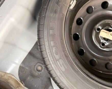 Серый Киа Рио, объемом двигателя 1.4 л и пробегом 91 тыс. км за 8450 $, фото 21 на Automoto.ua