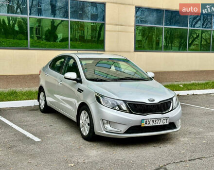 Серый Киа Рио, объемом двигателя 1.6 л и пробегом 168 тыс. км за 7800 $, фото 3 на Automoto.ua