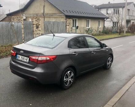 Серый Киа Рио, объемом двигателя 1.4 л и пробегом 265 тыс. км за 6100 $, фото 3 на Automoto.ua