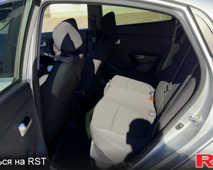 Серый Киа Рио, объемом двигателя 1.4 л и пробегом 156 тыс. км за 8500 $, фото 9 на Automoto.ua