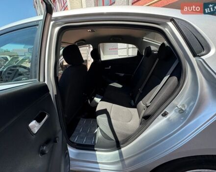 Сірий Кіа Ріо, об'ємом двигуна 1.4 л та пробігом 113 тис. км за 8350 $, фото 162 на Automoto.ua