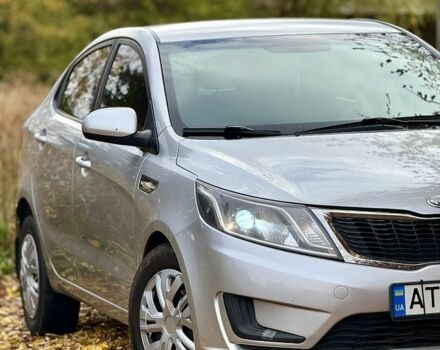 Серый Киа Рио, объемом двигателя 1.4 л и пробегом 262 тыс. км за 5650 $, фото 3 на Automoto.ua