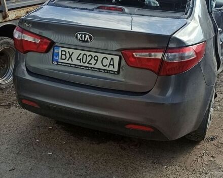 Серый Киа Рио, объемом двигателя 1.4 л и пробегом 143 тыс. км за 2500 $, фото 2 на Automoto.ua