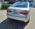 Серый Киа Рио, объемом двигателя 1.59 л и пробегом 157 тыс. км за 7500 $, фото 3 на Automoto.ua