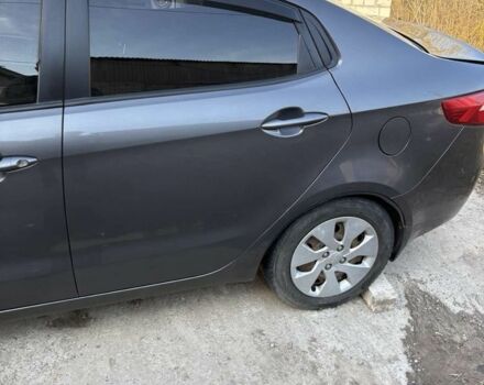 Серый Киа Рио, объемом двигателя 1.4 л и пробегом 104 тыс. км за 7000 $, фото 3 на Automoto.ua