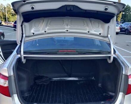 Киа Рио 2013 в Броварах на Automoto.ua Серый Киа Рио, объемом двигателя 1.4 л и пробегом 83 тыс. км за 8200 $, фото 10 на Automoto.ua