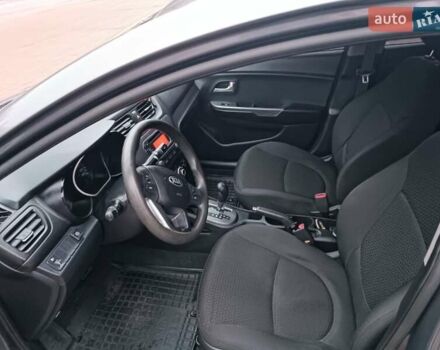 Серый Киа Рио, объемом двигателя 1.4 л и пробегом 190 тыс. км за 9000 $, фото 8 на Automoto.ua