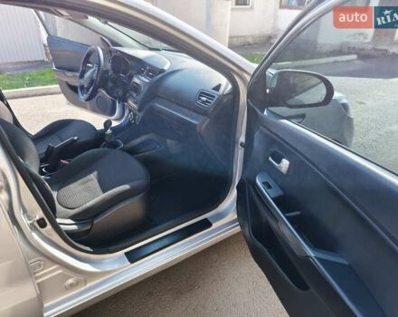 Сірий Кіа Ріо, об'ємом двигуна 1.4 л та пробігом 172 тис. км за 9200 $, фото 16 на Automoto.ua