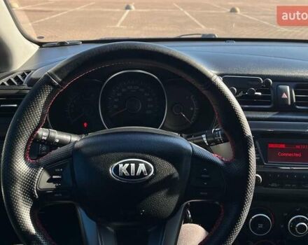 Серый Киа Рио, объемом двигателя 1.4 л и пробегом 73 тыс. км за 9500 $, фото 11 на Automoto.ua