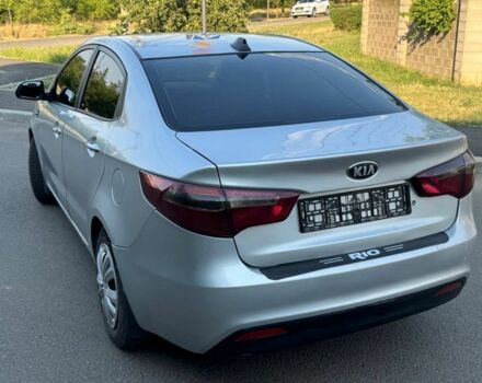 Серый Киа Рио, объемом двигателя 1.4 л и пробегом 230 тыс. км за 5806 $, фото 5 на Automoto.ua