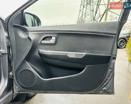 Серый Киа Рио, объемом двигателя 1.4 л и пробегом 245 тыс. км за 5900 $, фото 23 на Automoto.ua