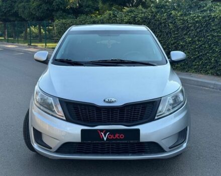 Серый Киа Рио, объемом двигателя 1.4 л и пробегом 230 тыс. км за 5806 $, фото 6 на Automoto.ua