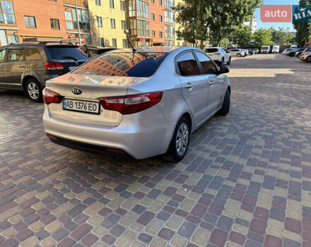 Сірий Кіа Ріо, об'ємом двигуна 1.4 л та пробігом 154 тис. км за 7300 $, фото 4 на Automoto.ua