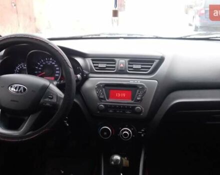 Серый Киа Рио, объемом двигателя 1.4 л и пробегом 169 тыс. км за 7500 $, фото 4 на Automoto.ua