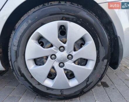 Сірий Кіа Ріо, об'ємом двигуна 1.4 л та пробігом 172 тис. км за 9200 $, фото 9 на Automoto.ua