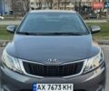 Серый Киа Рио, объемом двигателя 1.4 л и пробегом 103 тыс. км за 9000 $, фото 1 на Automoto.ua