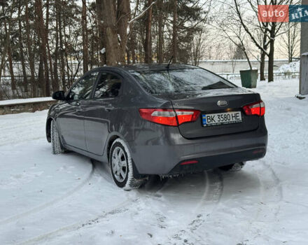 Серый Киа Рио, объемом двигателя 1.4 л и пробегом 260 тыс. км за 7799 $, фото 4 на Automoto.ua