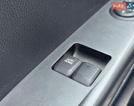 Серый Киа Рио, объемом двигателя 1.4 л и пробегом 260 тыс. км за 6950 $, фото 6 на Automoto.ua