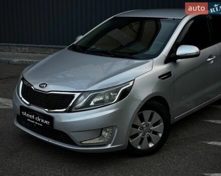 Серый Киа Рио, объемом двигателя 1.59 л и пробегом 232 тыс. км за 6999 $, фото 1 на Automoto.ua
