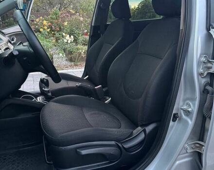 Сірий Кіа Ріо, об'ємом двигуна 1.4 л та пробігом 262 тис. км за 5300 $, фото 8 на Automoto.ua