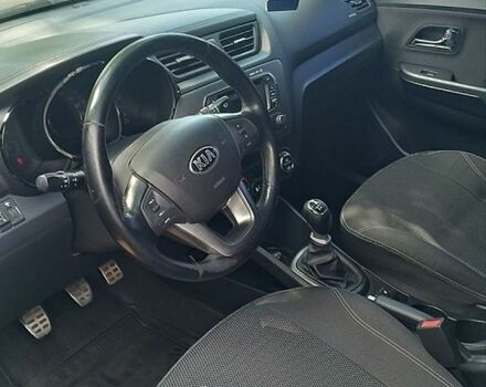 Серый Киа Рио, объемом двигателя 1.6 л и пробегом 194 тыс. км за 7800 $, фото 15 на Automoto.ua