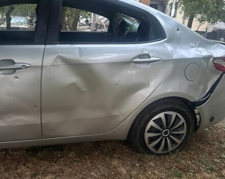 Серый Киа Рио, объемом двигателя 1.4 л и пробегом 175 тыс. км за 3000 $, фото 11 на Automoto.ua