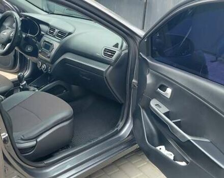 Серый Киа Рио, объемом двигателя 1.4 л и пробегом 150 тыс. км за 8600 $, фото 11 на Automoto.ua
