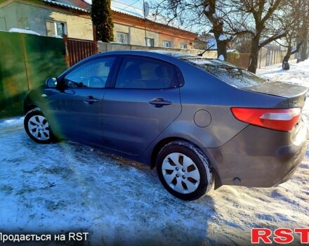 Серый Киа Рио, объемом двигателя 1.4 л и пробегом 24500 тыс. км за 5500 $, фото 3 на Automoto.ua