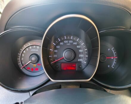 Серый Киа Рио, объемом двигателя 1.4 л и пробегом 175 тыс. км за 8100 $, фото 15 на Automoto.ua