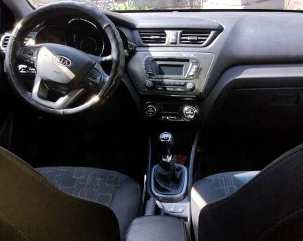 Серый Киа Рио, объемом двигателя 1.6 л и пробегом 113 тыс. км за 6200 $, фото 2 на Automoto.ua