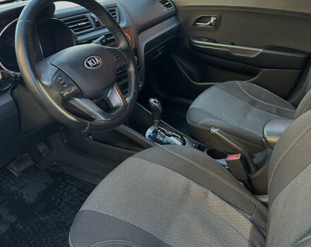 Серый Киа Рио, объемом двигателя 1.6 л и пробегом 96 тыс. км за 10800 $, фото 11 на Automoto.ua