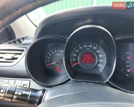 Сірий Кіа Ріо, об'ємом двигуна 1.59 л та пробігом 115 тис. км за 3500 $, фото 4 на Automoto.ua