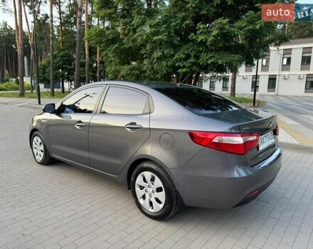 Серый Киа Рио, объемом двигателя 1.4 л и пробегом 87 тыс. км за 8950 $, фото 7 на Automoto.ua