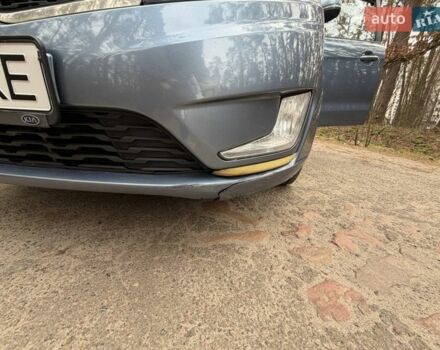 Серый Киа Рио, объемом двигателя 1.59 л и пробегом 110 тыс. км за 8000 $, фото 11 на Automoto.ua