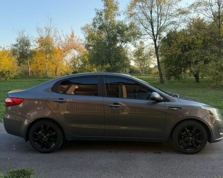 Сірий Кіа Ріо, об'ємом двигуна 1.4 л та пробігом 174 тис. км за 8400 $, фото 5 на Automoto.ua