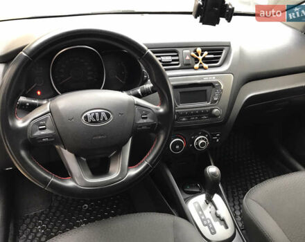 Кіа Ріо 2013 у Здолбунове на Automoto.ua Сірий Кіа Ріо, об'ємом двигуна 1.4 л та пробігом 257 тис. км за 6400 $, фото 13 на Automoto.ua