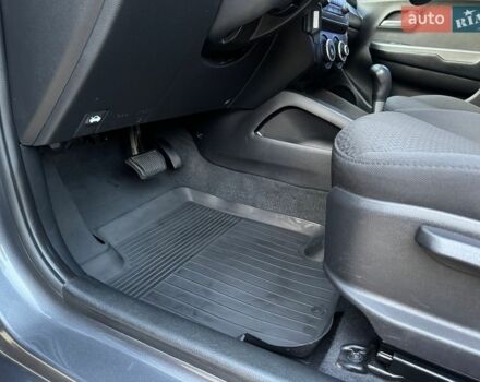 Серый Киа Рио, объемом двигателя 1.4 л и пробегом 87 тыс. км за 8950 $, фото 64 на Automoto.ua