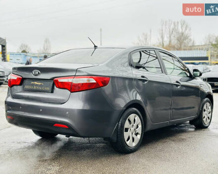 Серый Киа Рио, объемом двигателя 1.4 л и пробегом 245 тыс. км за 5900 $, фото 9 на Automoto.ua
