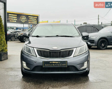 Серый Киа Рио, объемом двигателя 1.4 л и пробегом 245 тыс. км за 5900 $, фото 6 на Automoto.ua
