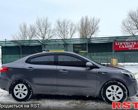Серый Киа Рио, объемом двигателя 1.4 л и пробегом 15300 тыс. км за 7300 $, фото 8 на Automoto.ua