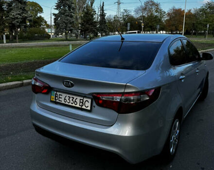 Серый Киа Рио, объемом двигателя 1.4 л и пробегом 88 тыс. км за 9000 $, фото 5 на Automoto.ua