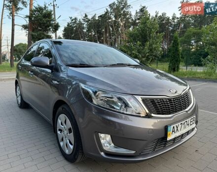 Серый Киа Рио, объемом двигателя 1.4 л и пробегом 87 тыс. км за 8950 $, фото 20 на Automoto.ua