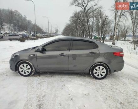 Серый Киа Рио, объемом двигателя 1.4 л и пробегом 190 тыс. км за 9000 $, фото 1 на Automoto.ua