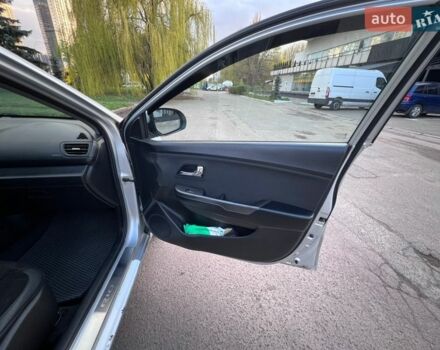 Серый Киа Рио, объемом двигателя 1.6 л и пробегом 292 тыс. км за 6700 $, фото 20 на Automoto.ua