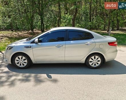 Серый Киа Рио, объемом двигателя 1.6 л и пробегом 130 тыс. км за 8000 $, фото 10 на Automoto.ua