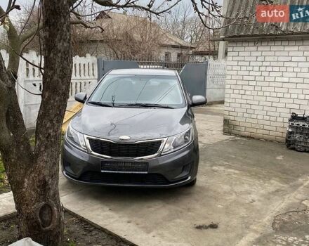 Серый Киа Рио, объемом двигателя 1.4 л и пробегом 195 тыс. км за 6500 $, фото 1 на Automoto.ua